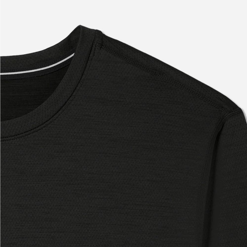 Like New - Ten Thousand. Interval/Versatile long sleeve shirt. Black. Size L - Picture 3 of 4